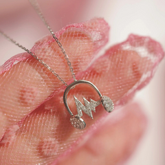 Musa Winx Club Necklace